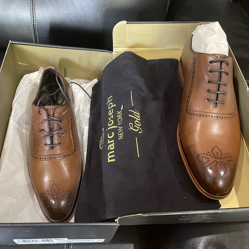 Brand New Marc Joseph LaceUps shoes Brown/Tan Sz 7